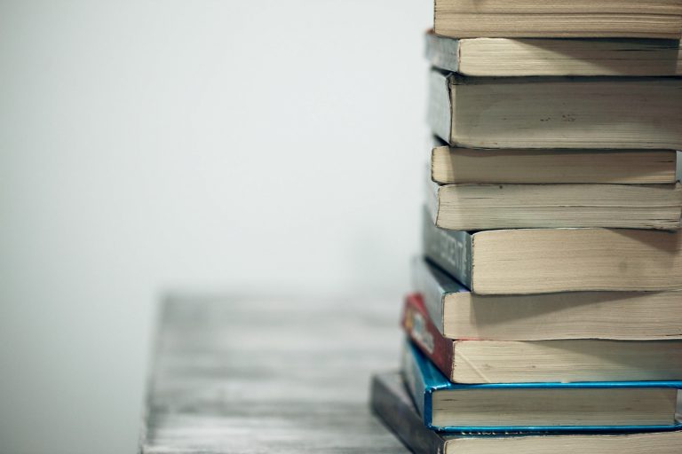 Top 19 Recommended Christian Parenting Books That Help You Raise Disciples